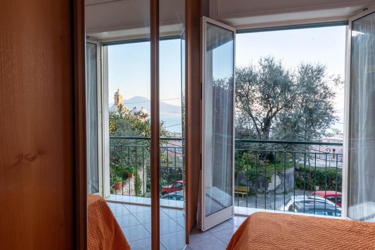 La Terrazza Apartment Vico Equense Exterior foto