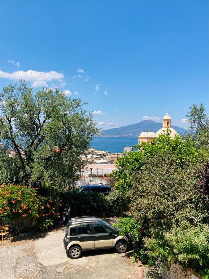 La Terrazza Apartment Vico Equense Exterior foto